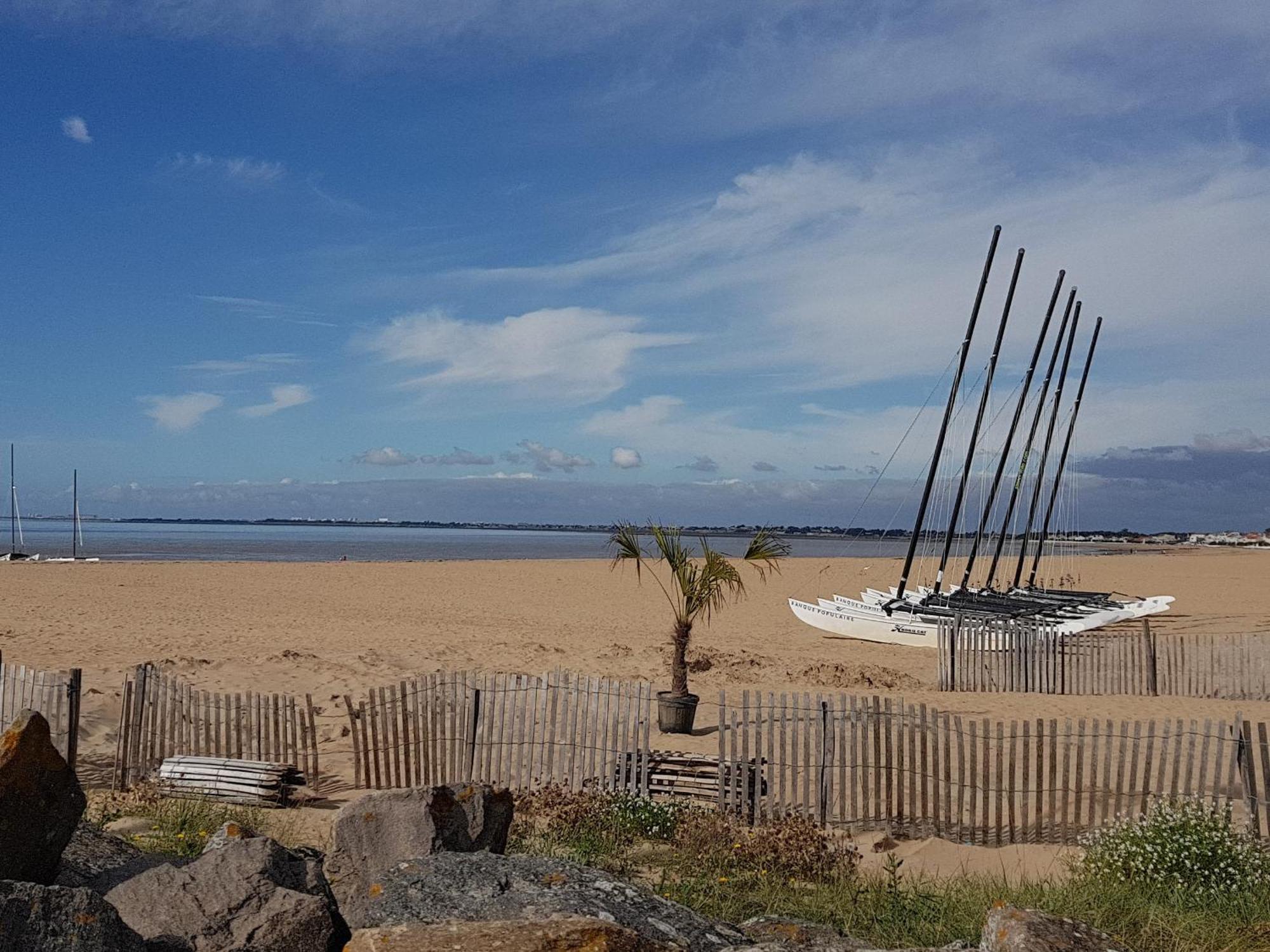 Duplex 3 Pieces A Deux Pas De La Plage Avec Parking - 4 Pers - Fr-1-706-16 Châtelaillon-Plage Екстериор снимка